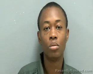 Mugshot of SAMANTHA SHONTE MCFARLAND