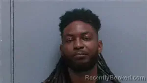 Mugshot of DAVEUS LASHAWN WALLACE booked in Darlington County, South Carolina on May 5, 2026