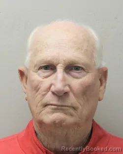 Mugshot of ROICEY JOHN TRAHAN