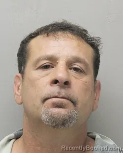 Mugshot of NEIL IVAN VINCENT booked in Vermilion County, Louisiana on May 21, 2026