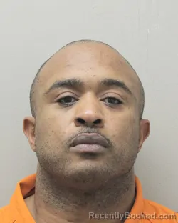 Mugshot of Reggie Dwayne Green booked in Vermilion County, Louisiana on October 13, 2026