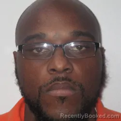 Mugshot of DARREN JAVON WEARY booked in Washington County, Louisiana on May 12, 2026