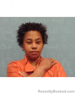 Mugshot of SHALONDA L HARPER
