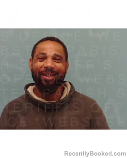 Mugshot of MAURCIONIO IVERSON