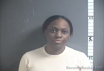 Mugshot of TAZSHANIA SADLER