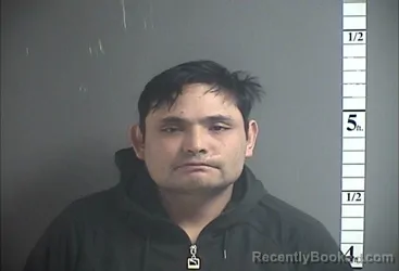 Mugshot of ANDRES L ARIZA-SUAREZ