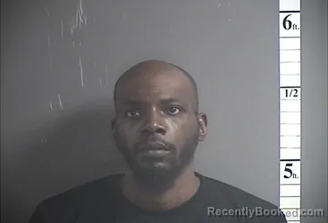 Mugshot of TERRANCE BENJIMAN SMITH