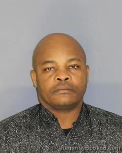 Mugshot of JEAN H DERAVILLE