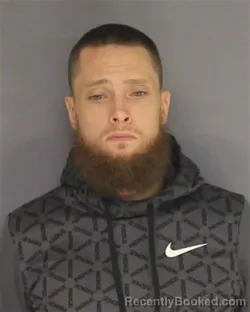 Mugshot of MATTHEW K LYNCH