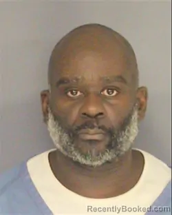 Mugshot of EASHON WALKER