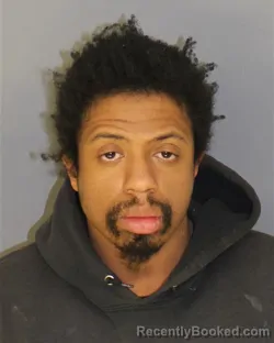 Mugshot of JULIAN M GONZALEZ