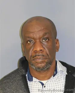 Mugshot of ESRON MCINTOSH booked in Essex County, New Jersey on March 12, 2026