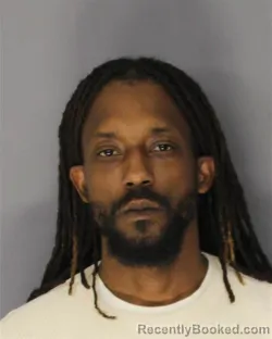 Mugshot of ANTWONE R WHITE booked in Essex County, New Jersey on March 12, 2026