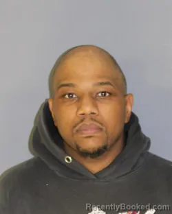 Mugshot of DEMETRIUS T BRADLEY