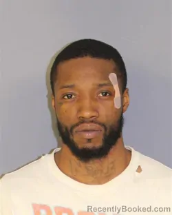 Mugshot of SHARTEE S DAVIS booked in Essex County, New Jersey on March 21, 2026