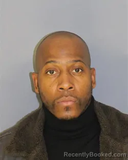 Mugshot of ERNEST HOLLOWAY booked in Essex County, New Jersey on March 23, 2026