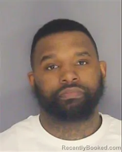 Mugshot of DAQUAN BROWN booked in Essex County, New Jersey on March 24, 2026