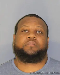 Mugshot of JAMIL C BAXLEY booked in Essex County, New Jersey on March 24, 2026