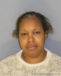 Mugshot of NAIMAH N DAVIS booked in Essex County, New Jersey on March 25, 2026