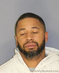 Mugshot of AMORE T SPENCER booked in Essex County, New Jersey on March 26, 2026