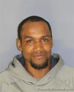 Mugshot of ROBERT L SOLOMON BELTON booked in Essex County, New Jersey on March 29, 2026