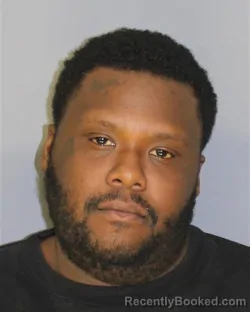 Mugshot of SHAIQUAN T BUNN booked in Essex County, New Jersey on March 30, 2026