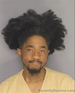 Mugshot of KENNY A FETIERE booked in Essex County, New Jersey on March 31, 2026