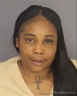 Mugshot of QUADIA WATSON