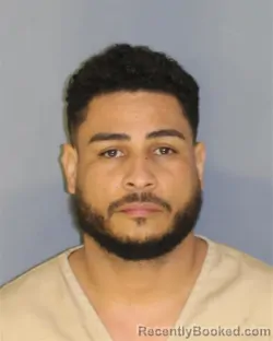 Mugshot of JOHAN G QUERO