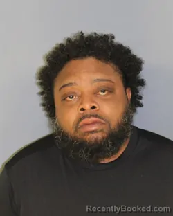 Mugshot of ROBERT STARLING booked in Essex County, New Jersey on April 5, 2026