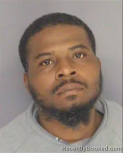 Mugshot of TARIQUE A CAMPBELL booked in Essex County, New Jersey on April 5, 2026