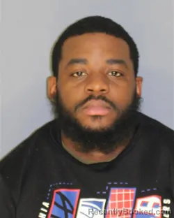 Mugshot of RAEKWON A LAWRY booked in Essex County, New Jersey on April 23, 2026