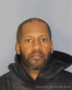 Mugshot of MICHAEL FREEMAN booked in Essex County, New Jersey on May 1, 2026