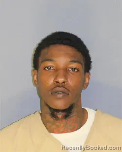 Mugshot of MOOSADE HARRIS booked in Essex County, New Jersey on May 1, 2026