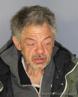 Mugshot of ERIC S HOLDFOLDER booked in Essex County, New Jersey on May 3, 2026