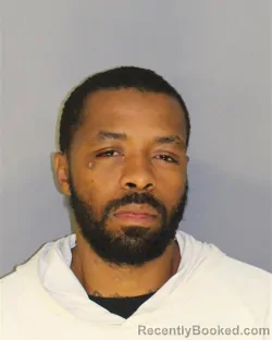Mugshot of KENNETH KNOX booked in Essex County, New Jersey on May 4, 2026