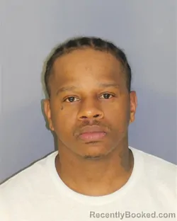 Mugshot of JAMIL T WILLIAMS booked in Essex County, New Jersey on May 7, 2026