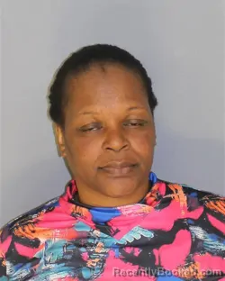 Mugshot of SHKIRA WILLIAMS booked in Essex County, New Jersey on May 8, 2026