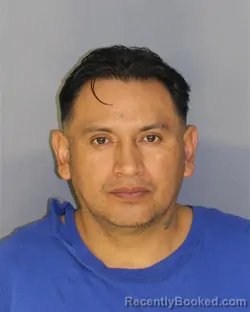 Mugshot of CESAR M BARRIGA GUACHI booked in Essex County, New Jersey on May 8, 2026