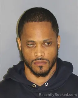 Mugshot of DESHAUN D WIDENER booked in Essex County, New Jersey on May 10, 2026