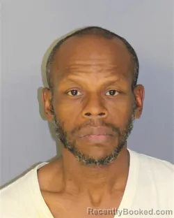Mugshot of JAMAL J SMITH booked in Essex County, New Jersey on May 12, 2026