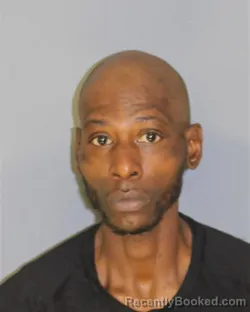 Mugshot of TRAVIS RICHARDSON booked in Essex County, New Jersey on June 20, 2026