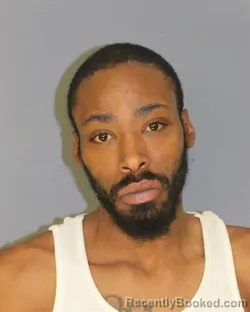 Mugshot of ALQUAN LEWIS booked in Essex County, New Jersey on June 20, 2026