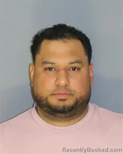 Mugshot of MELVIN R SANTOSCACERES booked in Essex County, New Jersey on June 21, 2026