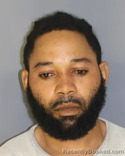Mugshot of SHAWN D MALCOLM booked in Essex County, New Jersey on June 24, 2026