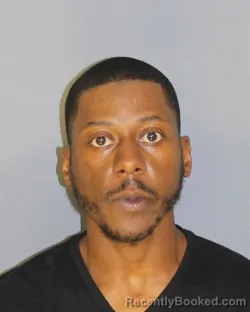 Mugshot of DERRICK G BROWN booked in Essex County, New Jersey on June 29, 2026