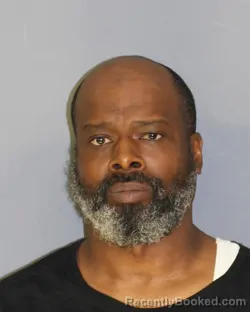 Mugshot of KHALIF A HOLLOWAY booked in Essex County, New Jersey on June 30, 2026
