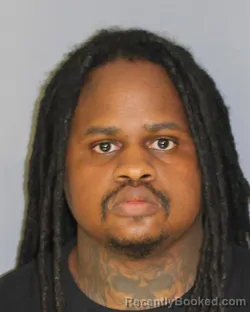 Mugshot of JAVON M ALLEYNE booked in Essex County, New Jersey on June 30, 2026