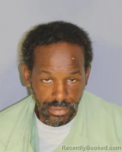 Mugshot of LAMONT M ROBINSON booked in Essex County, New Jersey on July 2, 2026
