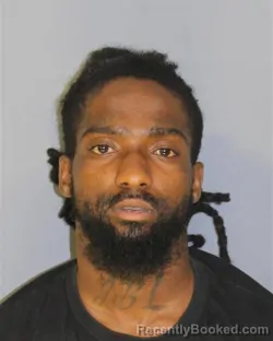Mugshot of KENDEL L SMITH booked in Essex County, New Jersey on July 2, 2026